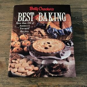 Betty Crocker's Best of Baking Cookbook